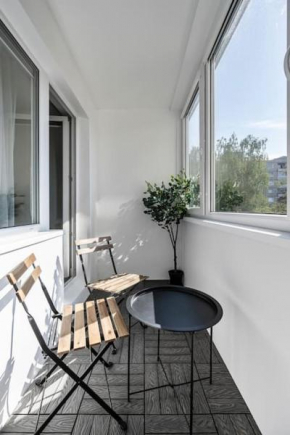 GoldenHugo Apartment Self check in Pet friendly